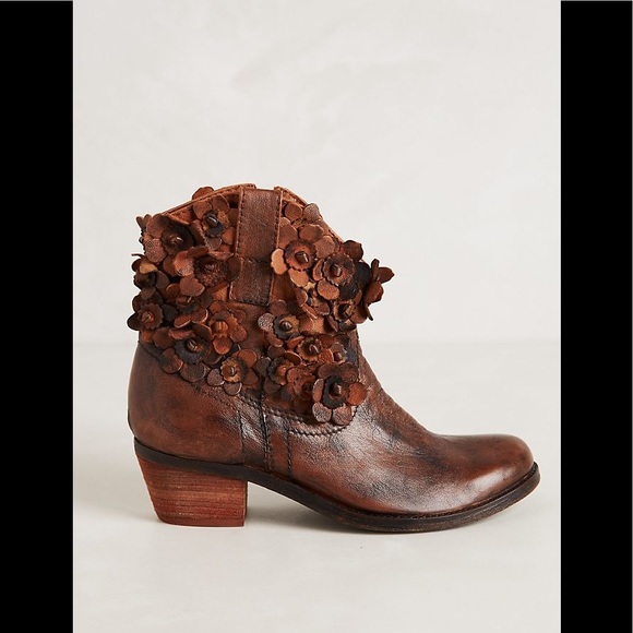 Anthropologie Sheridan Mia Botanical 